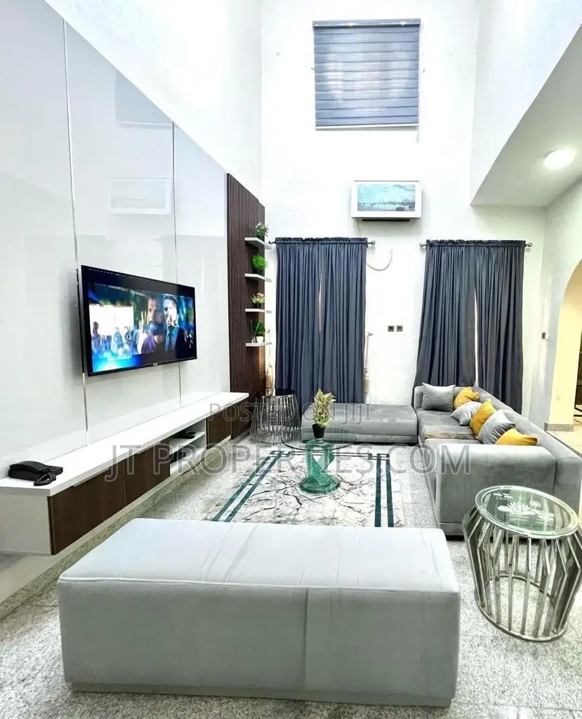 Luxury 4 Bedroom Apartment Wuye