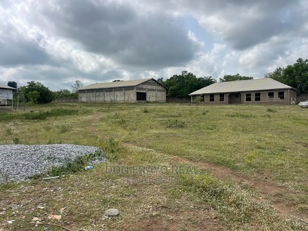 35 Acres Poultry Farm for Sale Near Funnab SCH Abeokuta Ogun