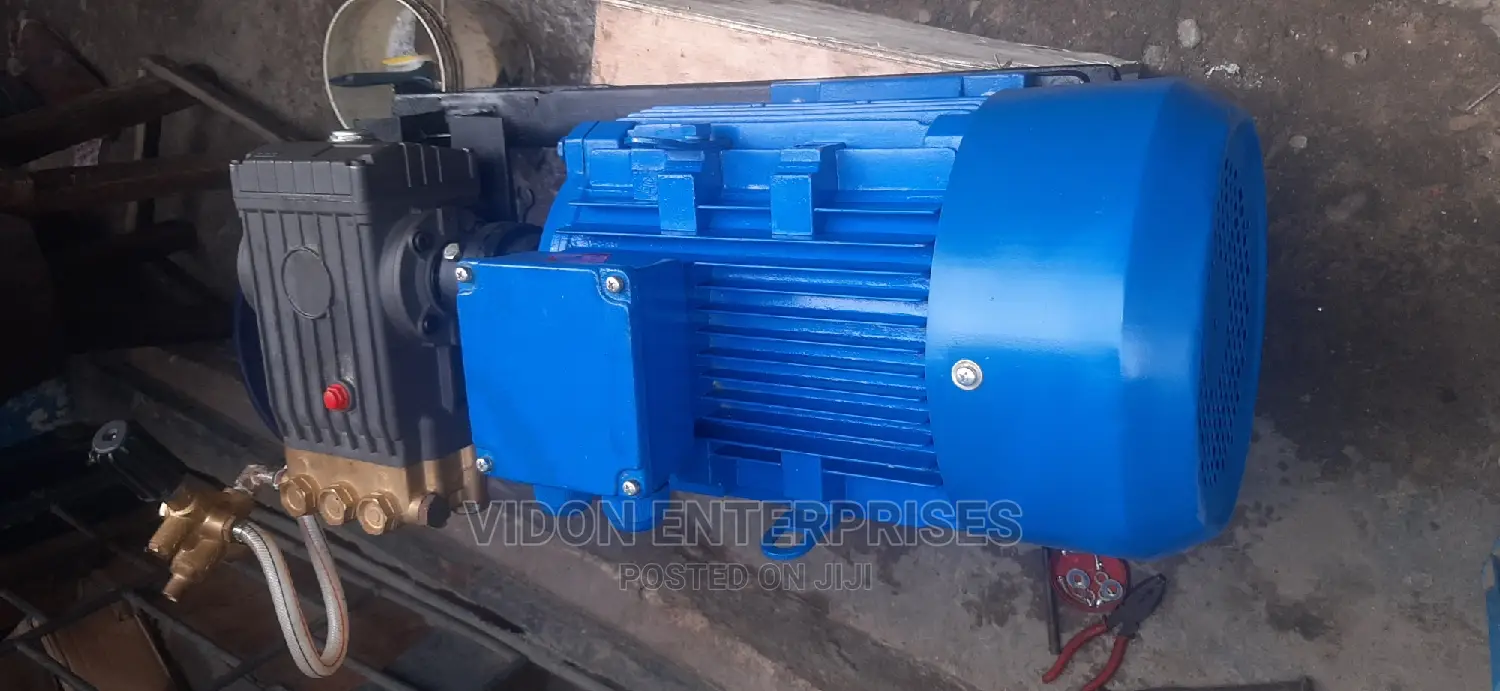 Industrial Pressure Wash