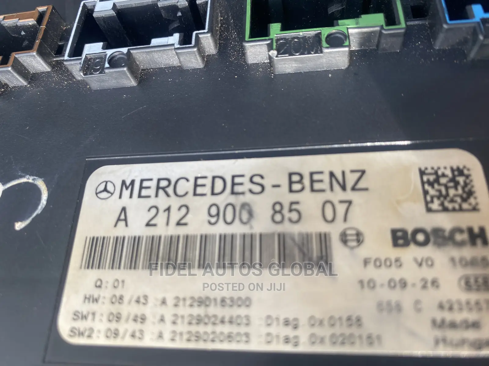 E350 Front Fusebox Sam W212