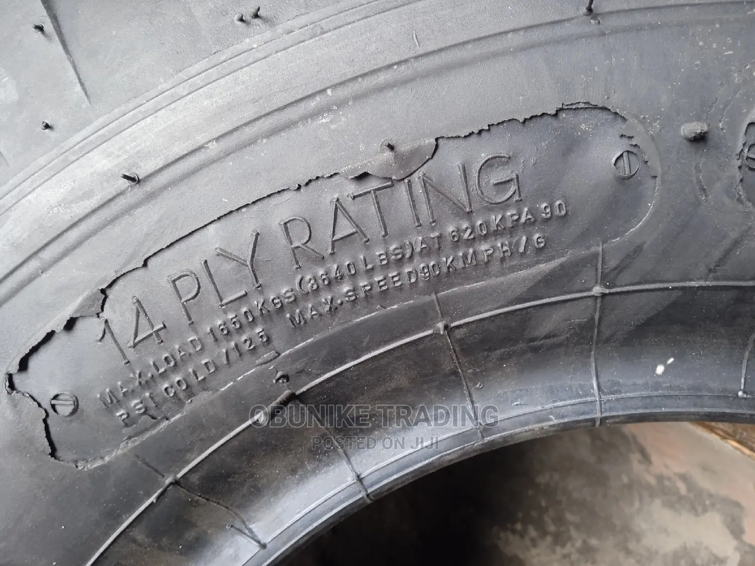 9.00-16 Speedways Military Tyre