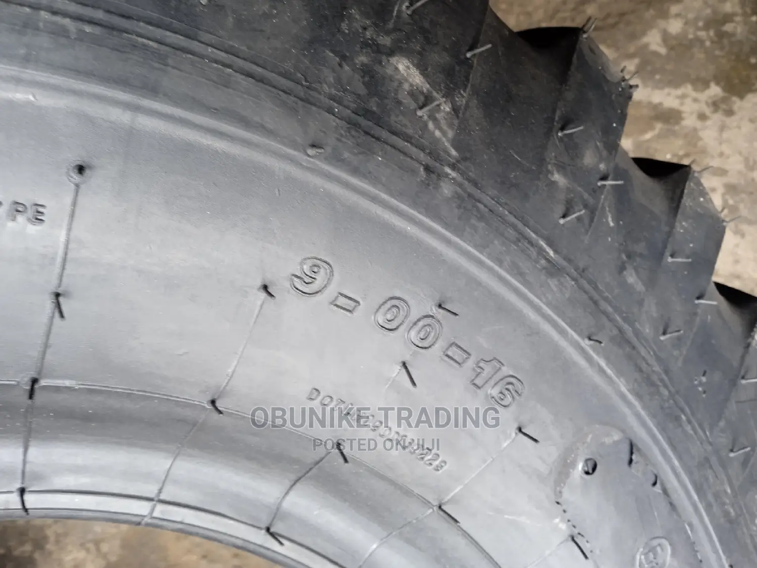 9.00-16 Speedways Military Tyre