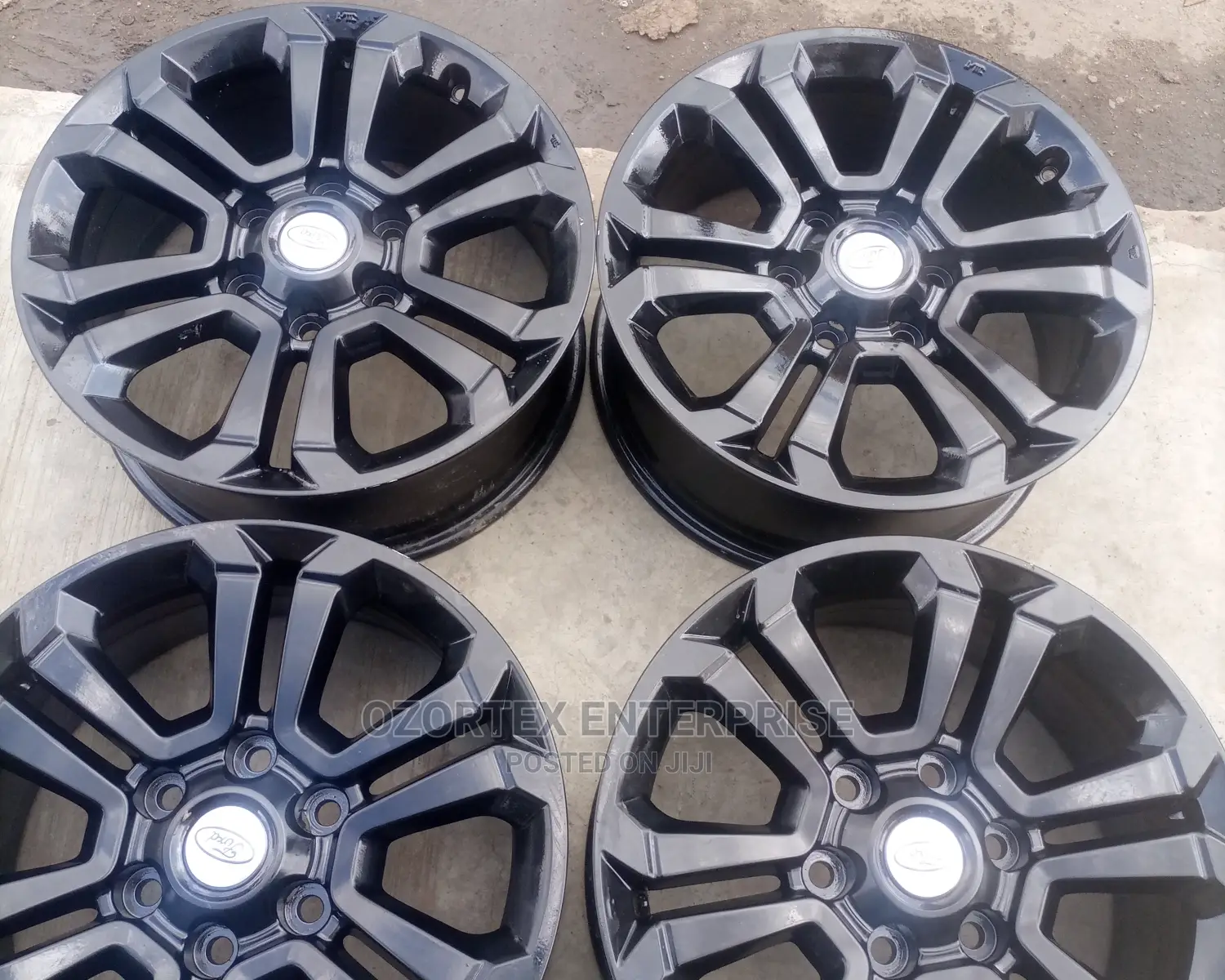 18rim for Lexus 470 and Tacoma Black
