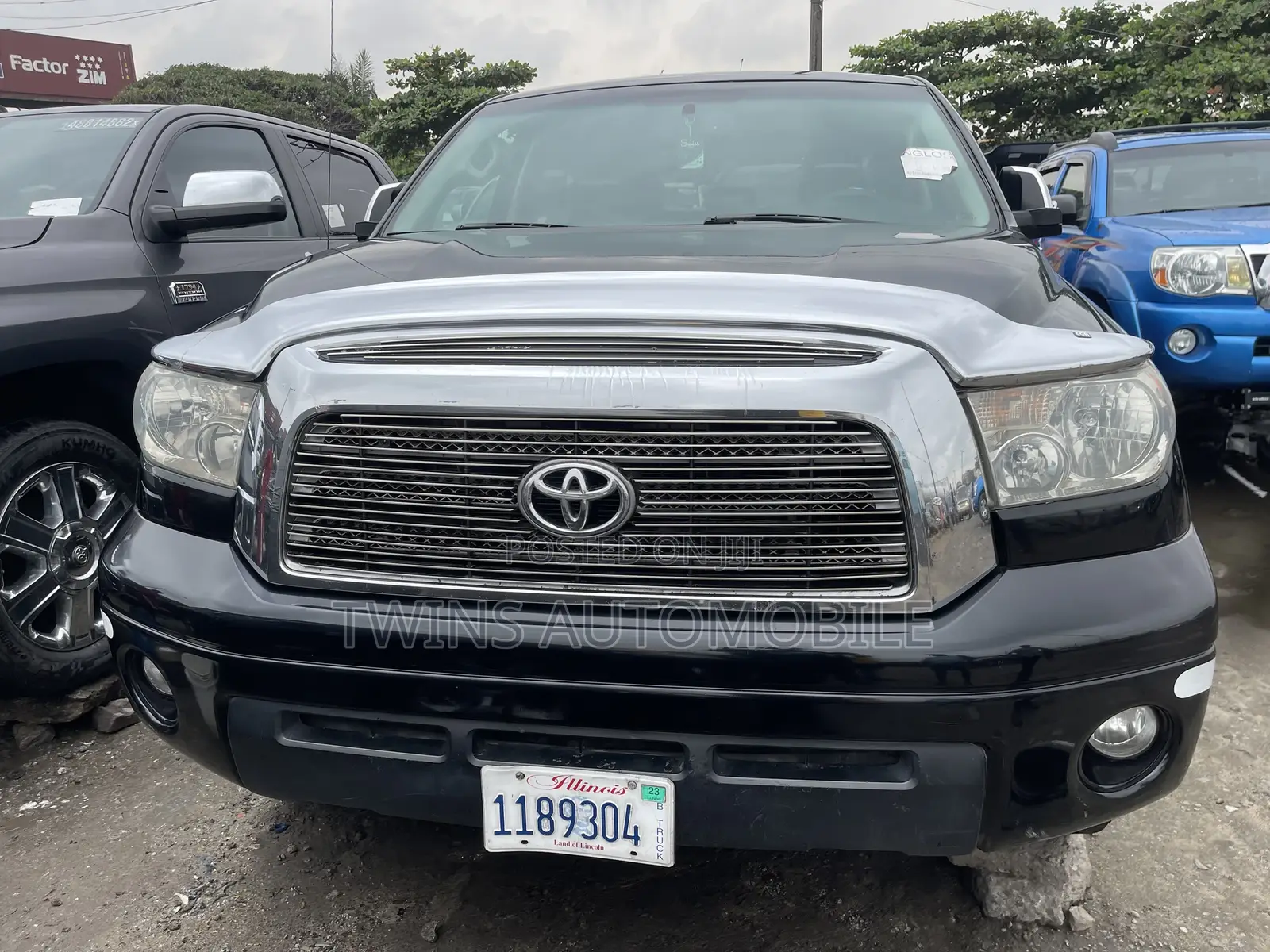 Toyota Tundra Double Cab 4x4 Limited 2011 Black