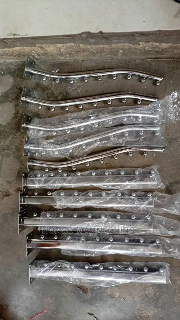 9 Pins Thick Straight/Slant Wall Hangers