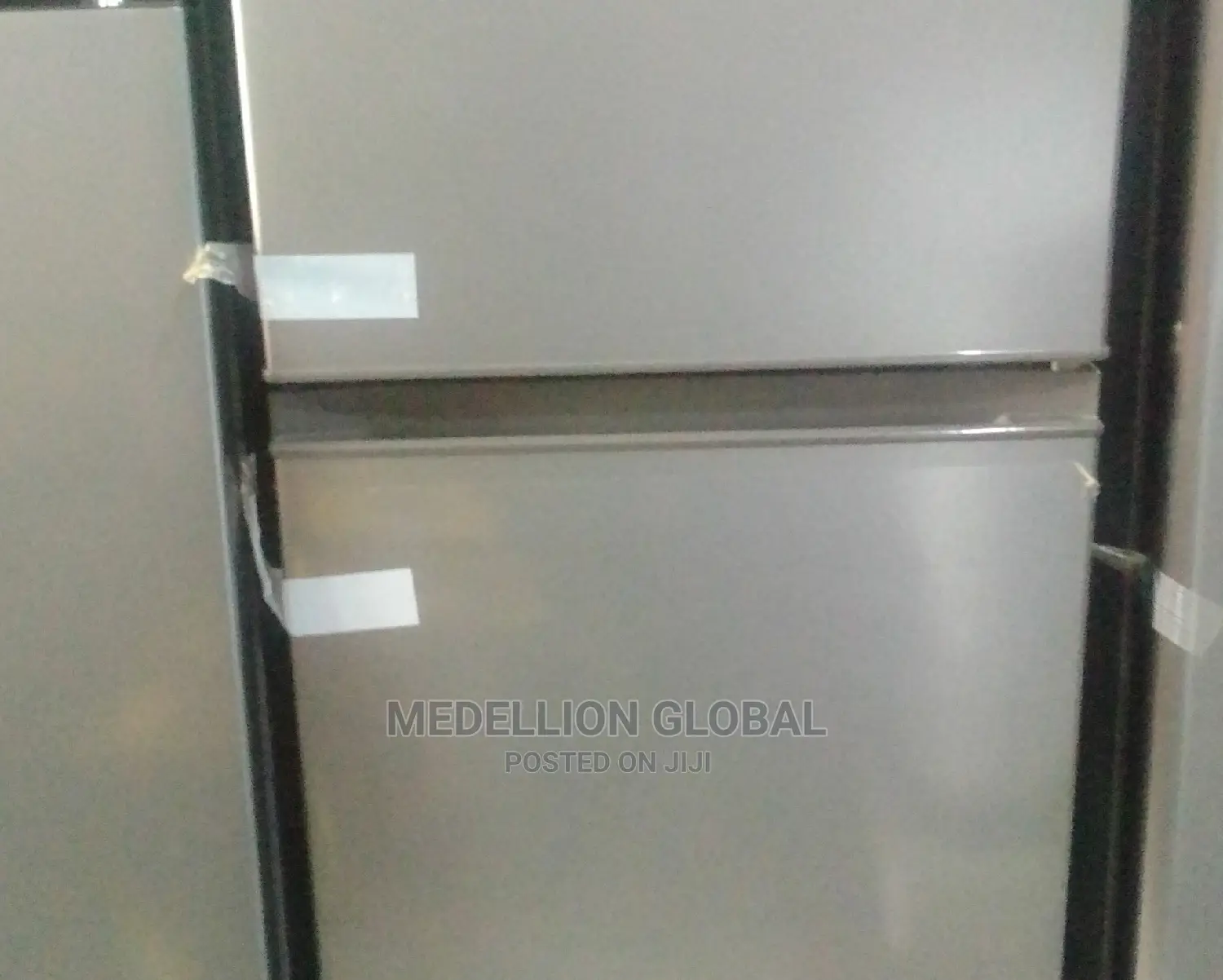 Hisense Ref172 Double Door Fridge