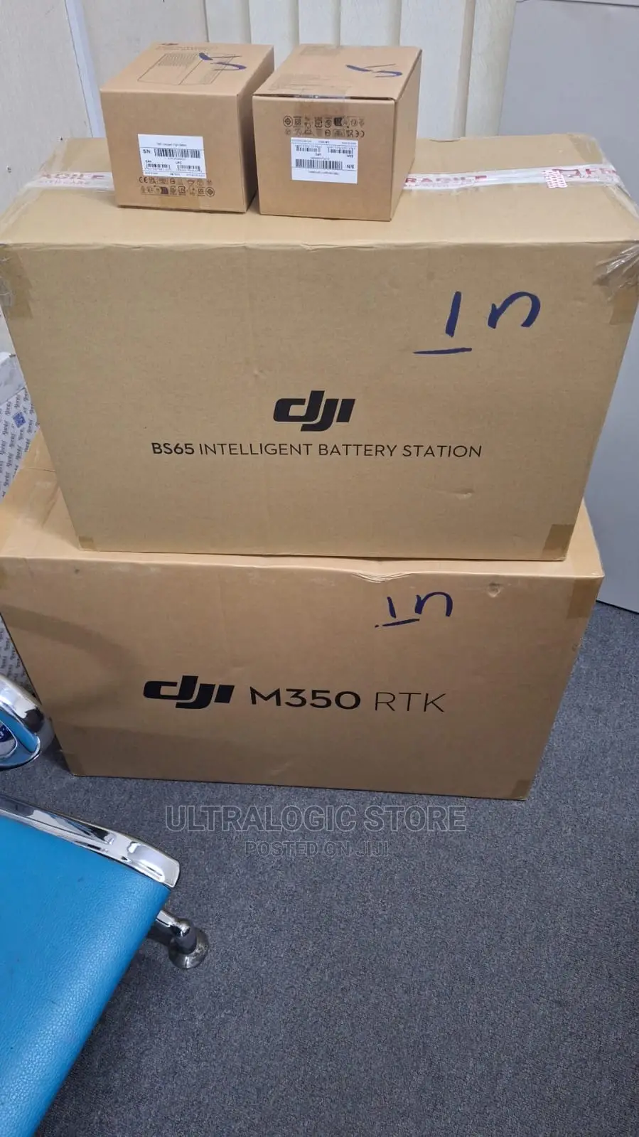New Dji Matrice 350 Rtk M350 Drone + 2 Batteries + Charging Station