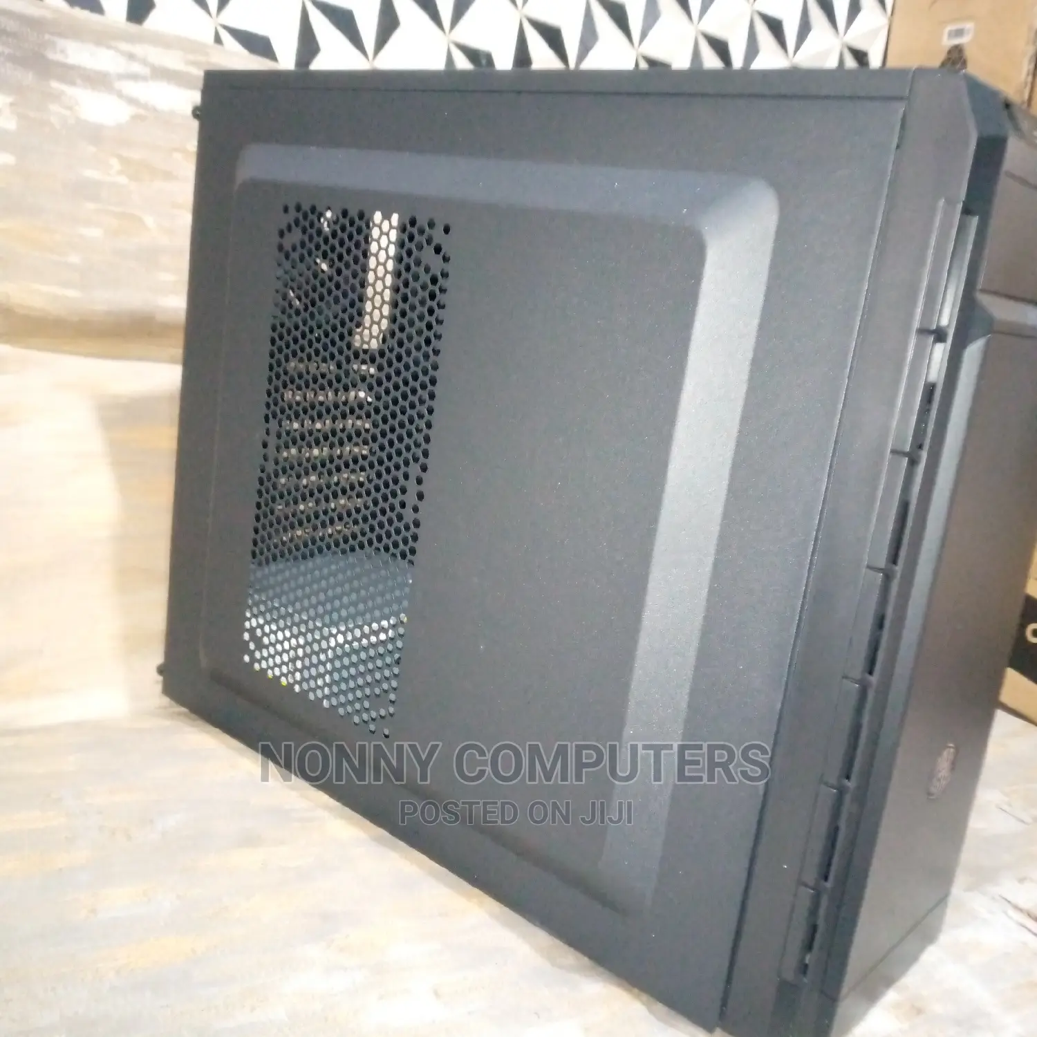 Cooler Master CMP 501 Computer Case