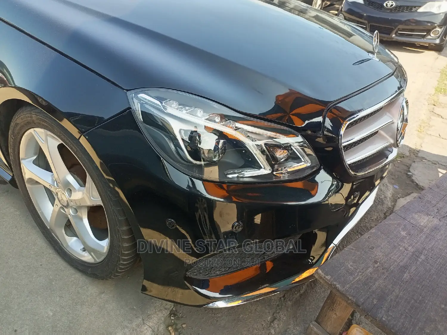 Mercedes-Benz E350 2012 Black