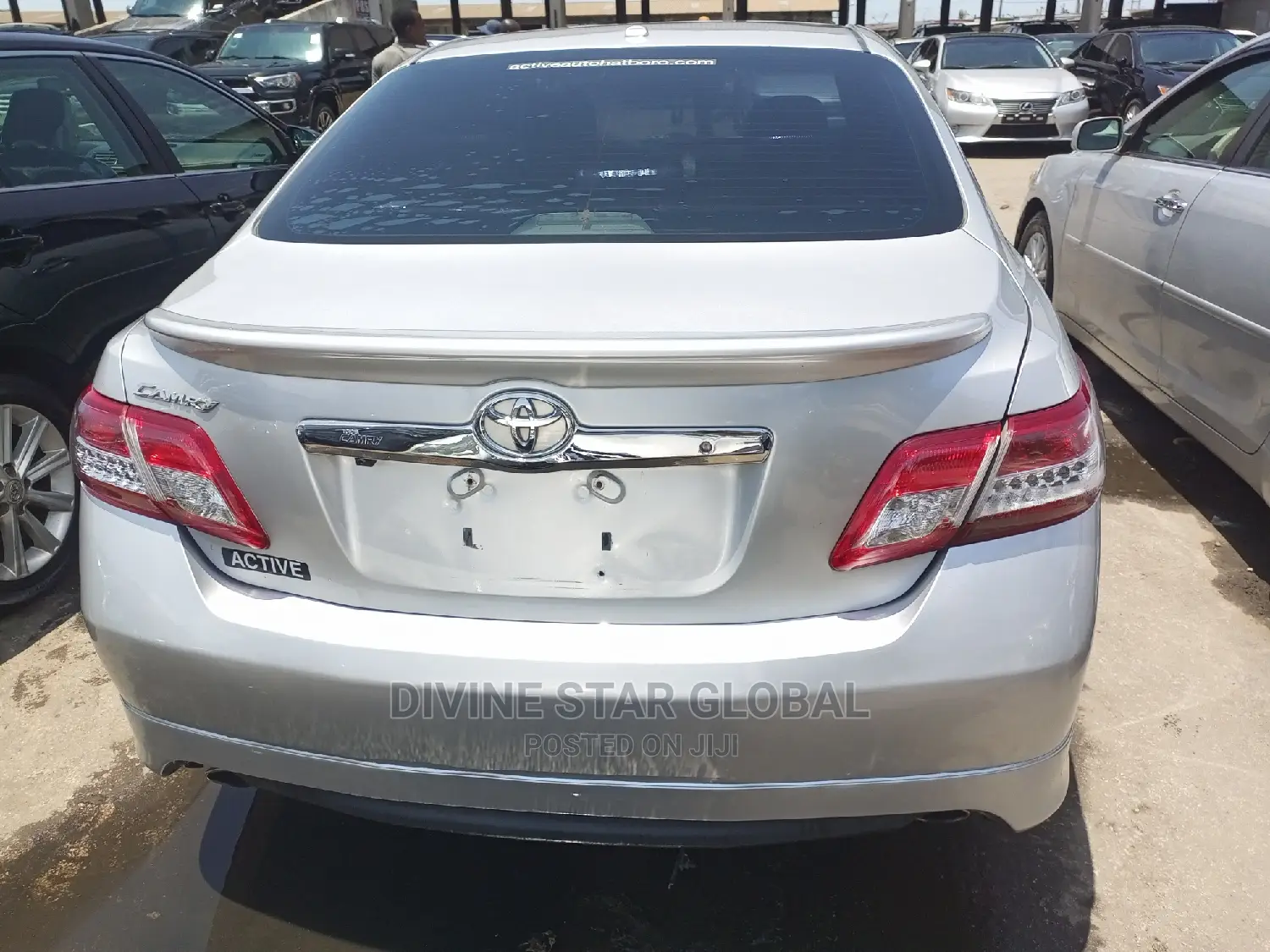 Toyota Camry 2010 Silver