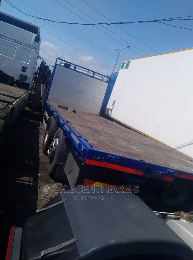 Daf 85 - Cf (Long Chassis) 8 Tyres