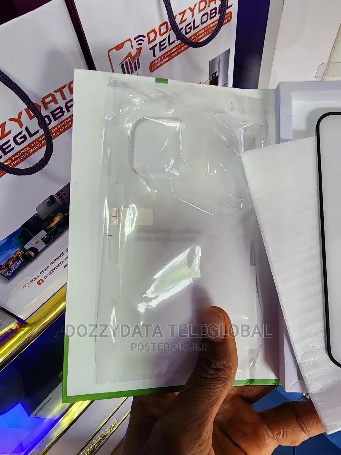 Silicone Edge Screen Guard - Apple Phones