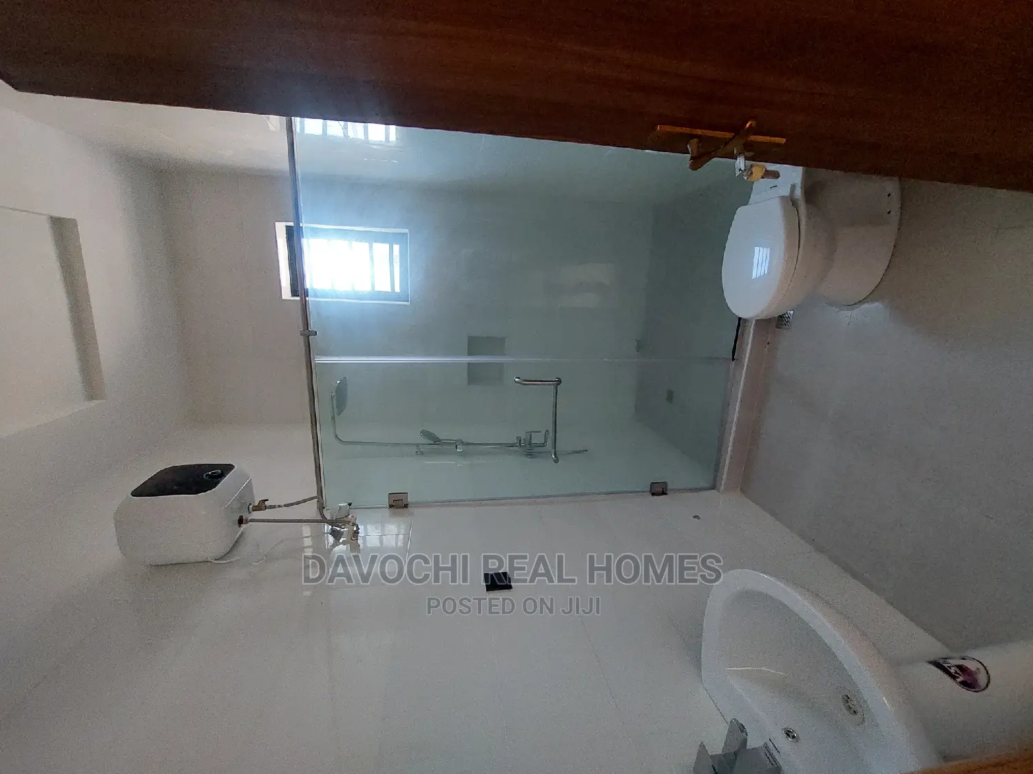4bdrm Duplex in Chevron Second Toll, Lekki for rent
