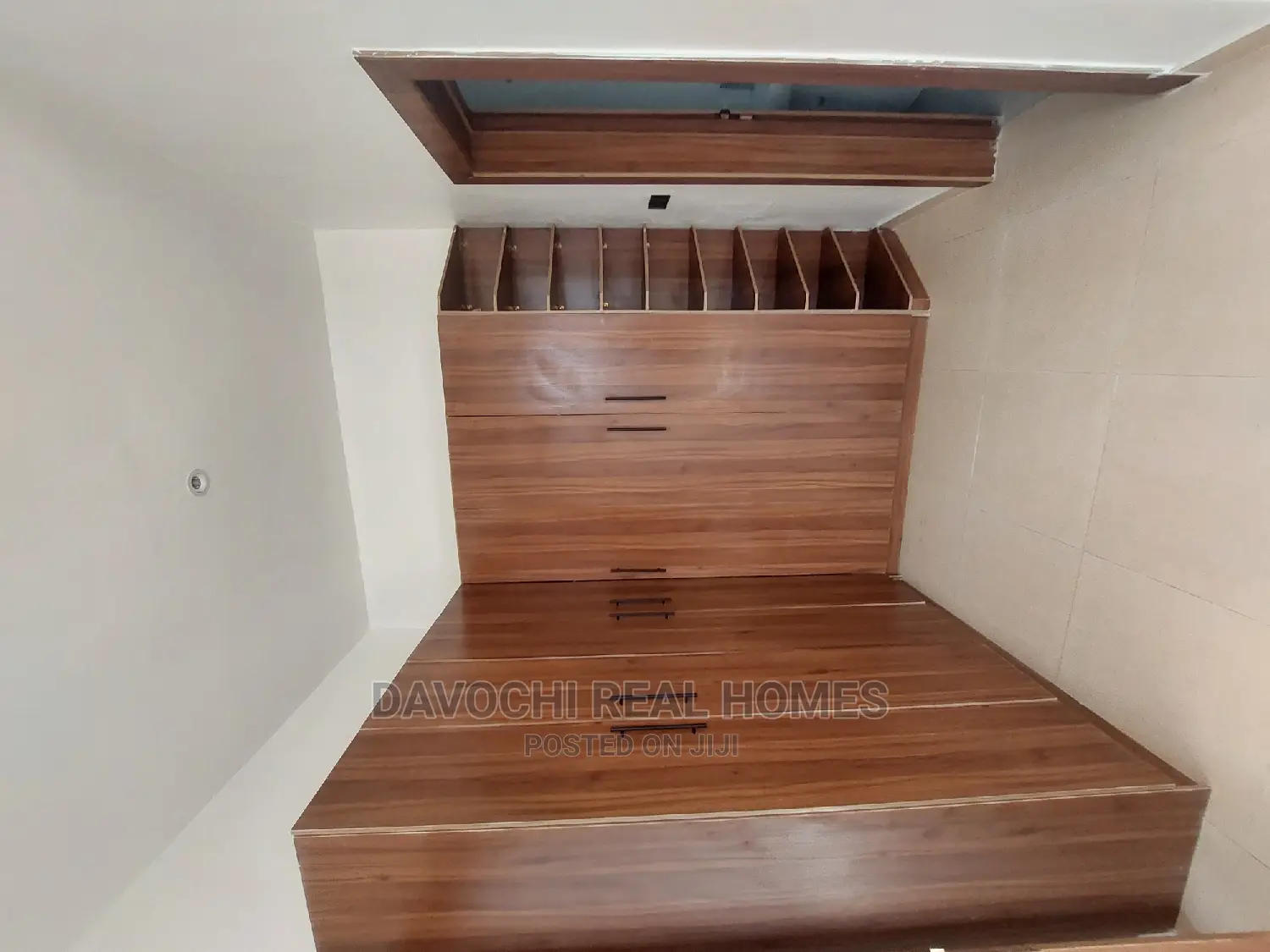 4bdrm Duplex in Chevron Second Toll, Lekki for rent