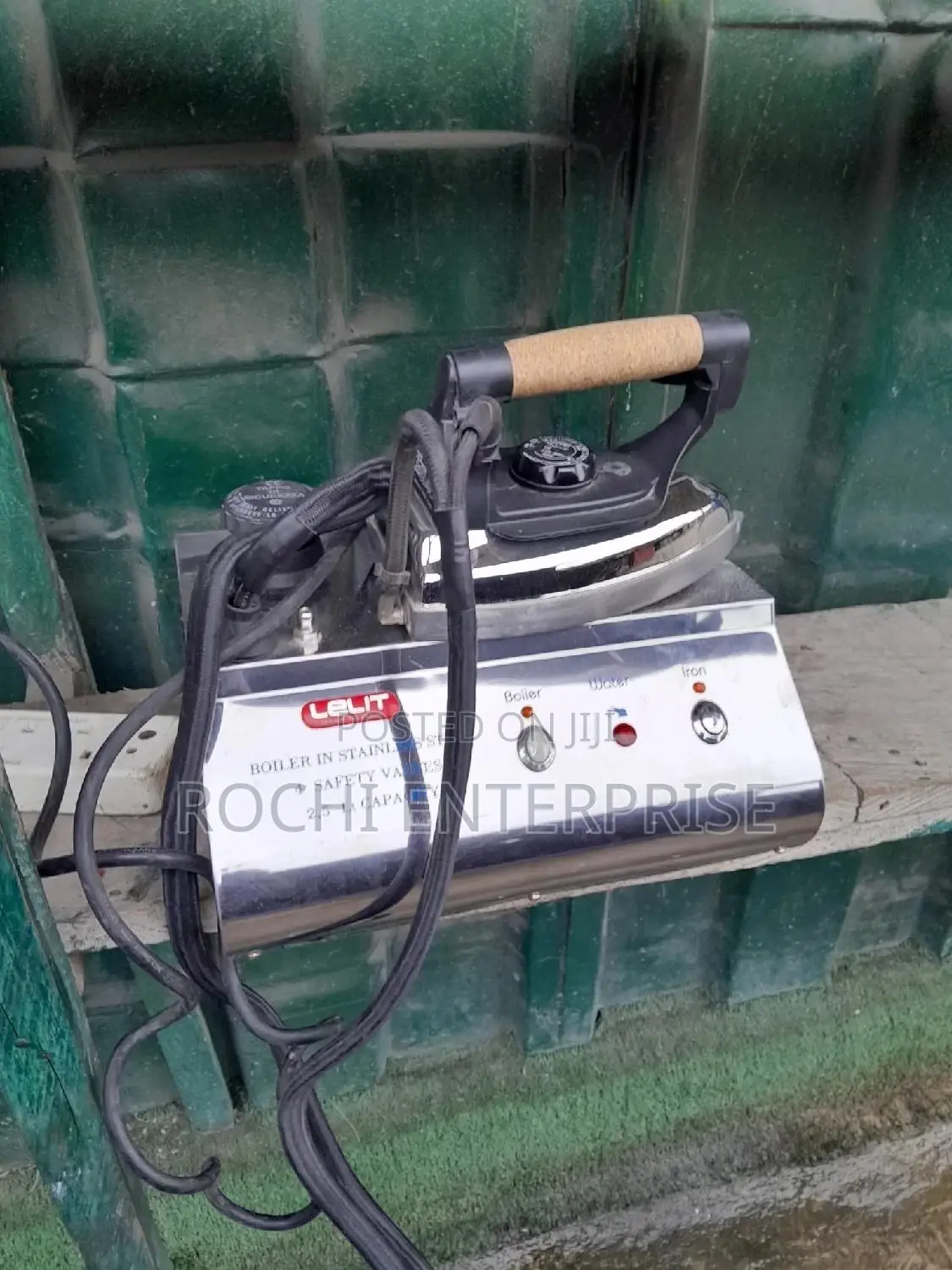 Industrial Iron Lelit Industrial Steaming Iron