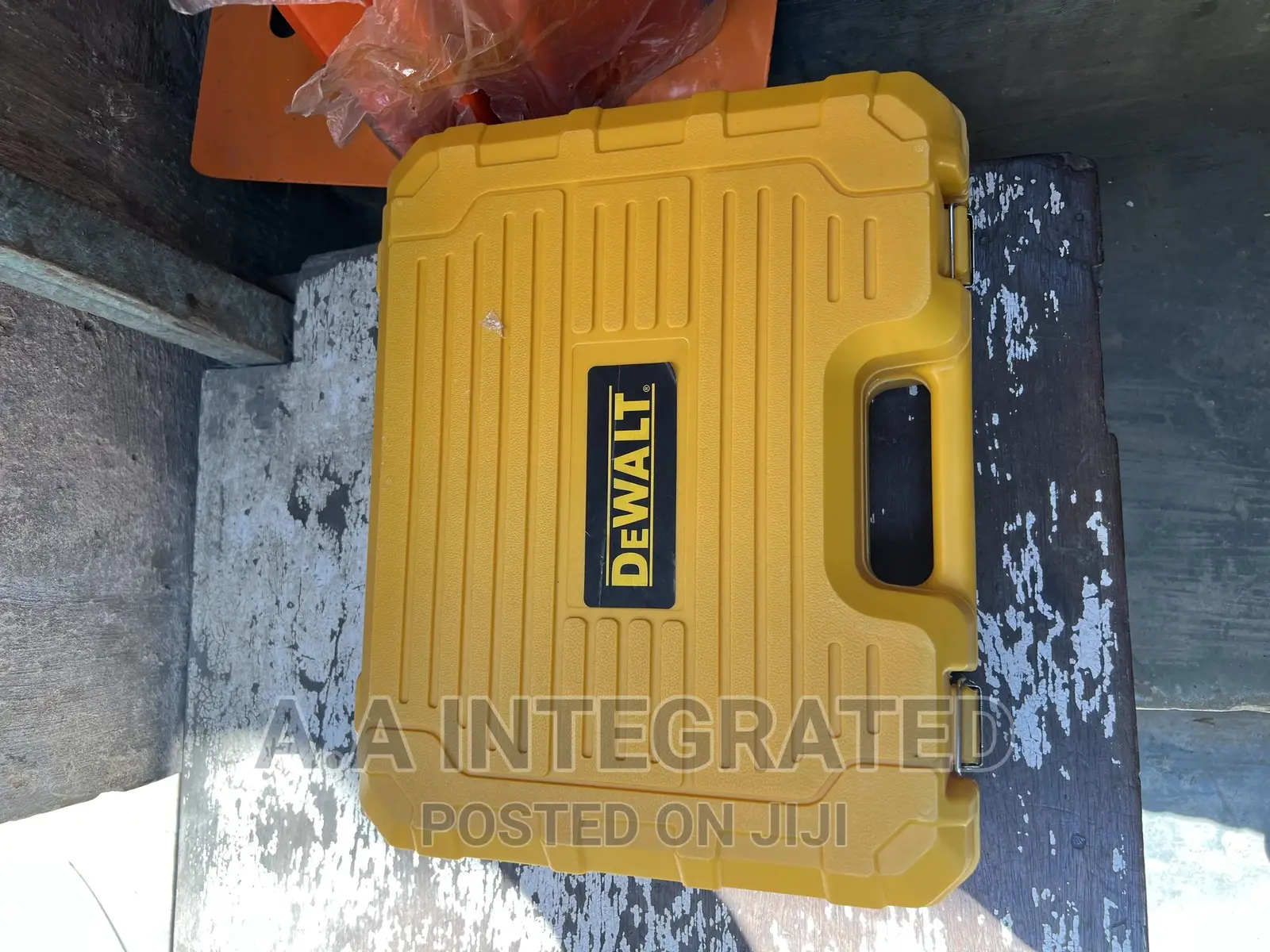 Drilling Machine With Full Kit