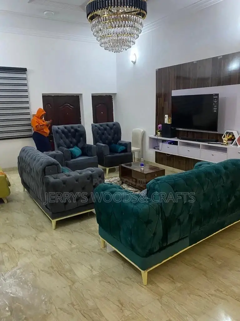 Luxury 7 Seater Living Room Leather Fabric Mroyal Sofa Chair