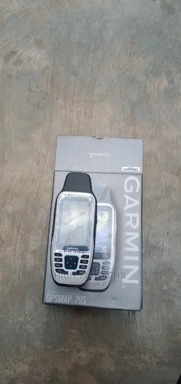 Garmin GPSMAP 79s - Marine Handheld With Worldwide Basemap