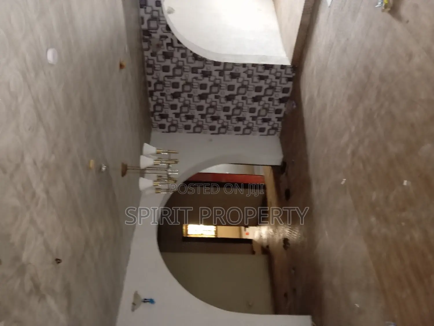 3bdrm Apartment in Ogudu for rent