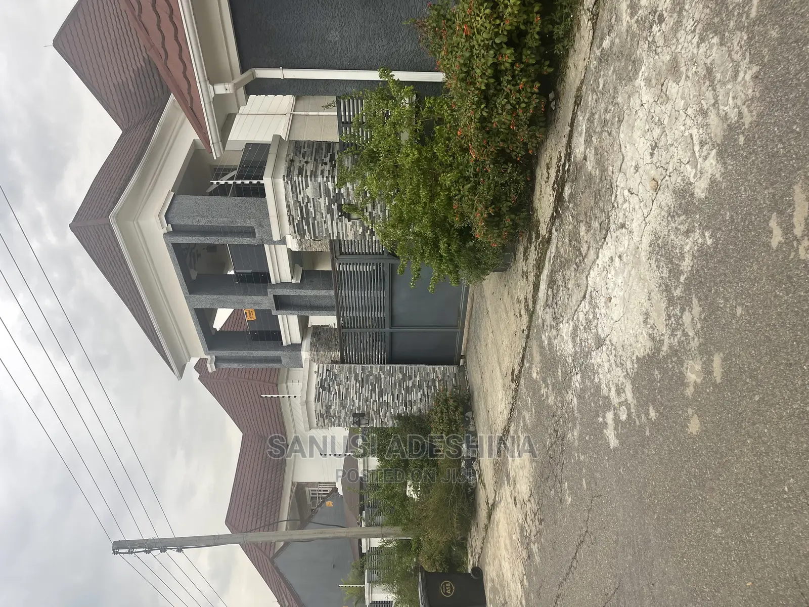 5bdrm Duplex in Life Camp By Brain for sale