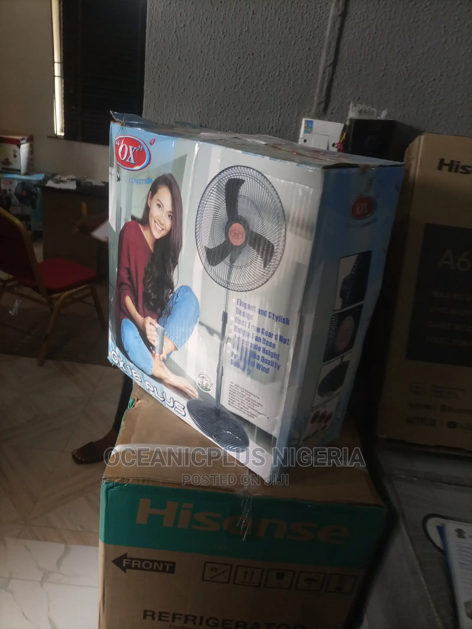 Classic O 18 Inches Nonrechargeable Standing Fan