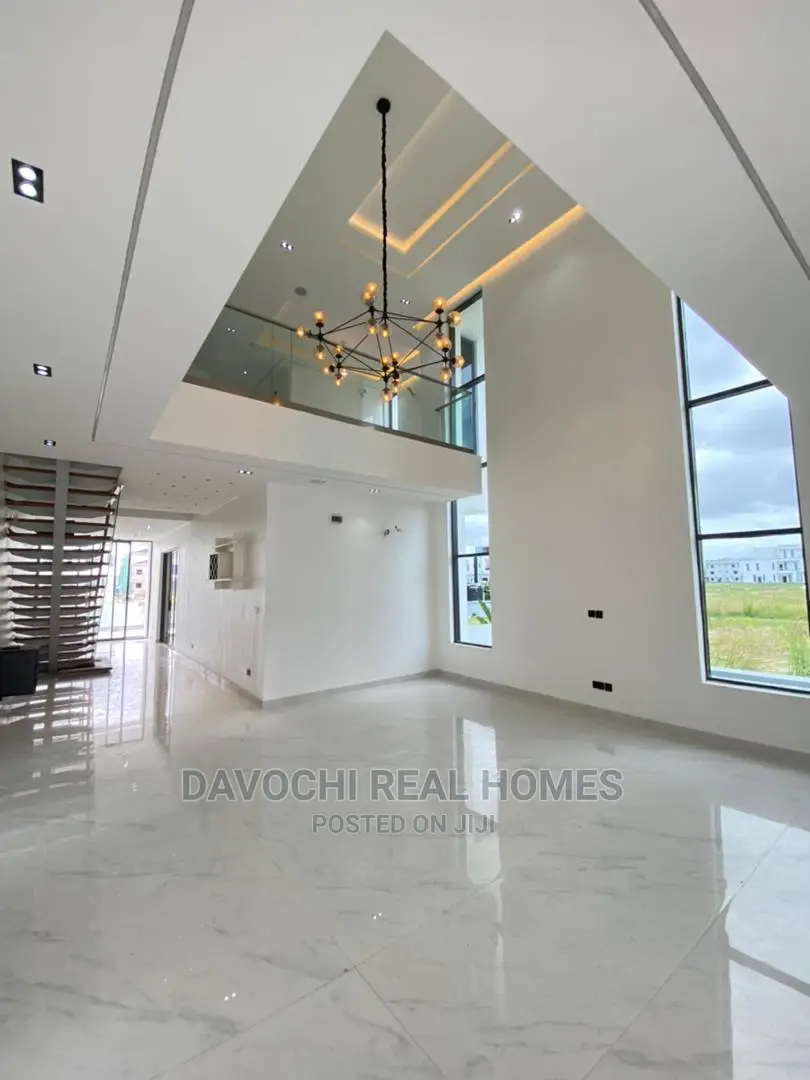 5bdrm Duplex in Lkate Lekki for rent