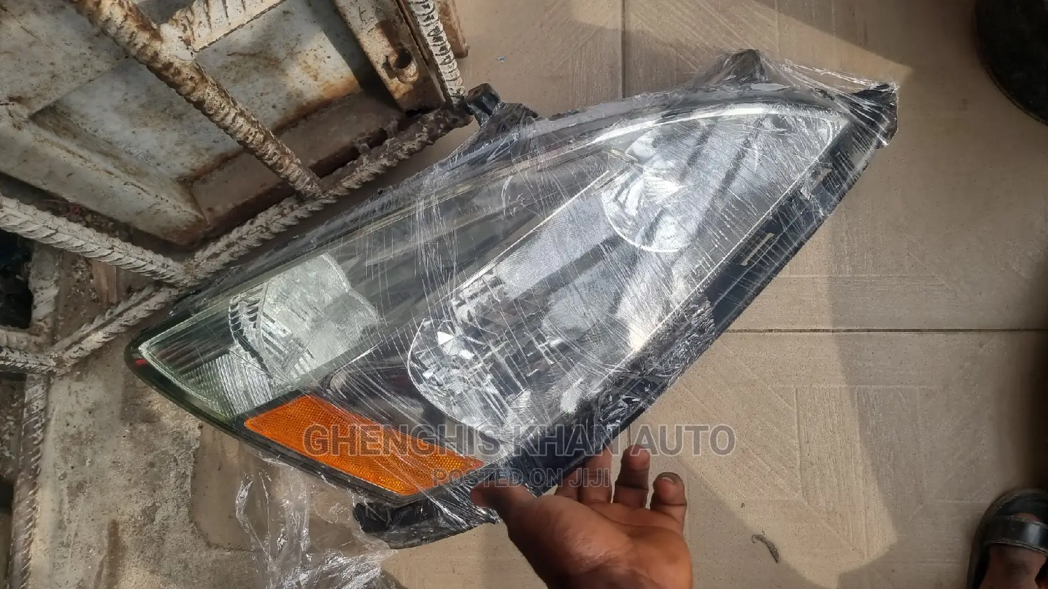 Sets Of Tokunbo Head Lamp 2003-2006 Honda Accord