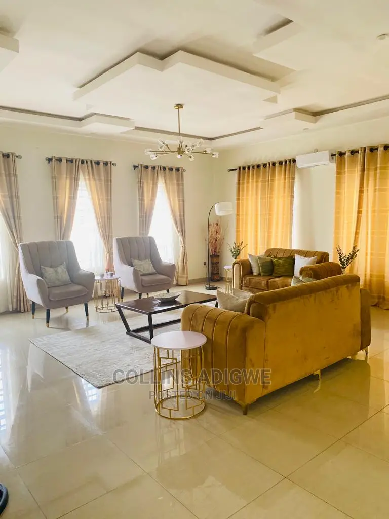 5bdrm Duplex in Thomas Estate, Ajah for sale