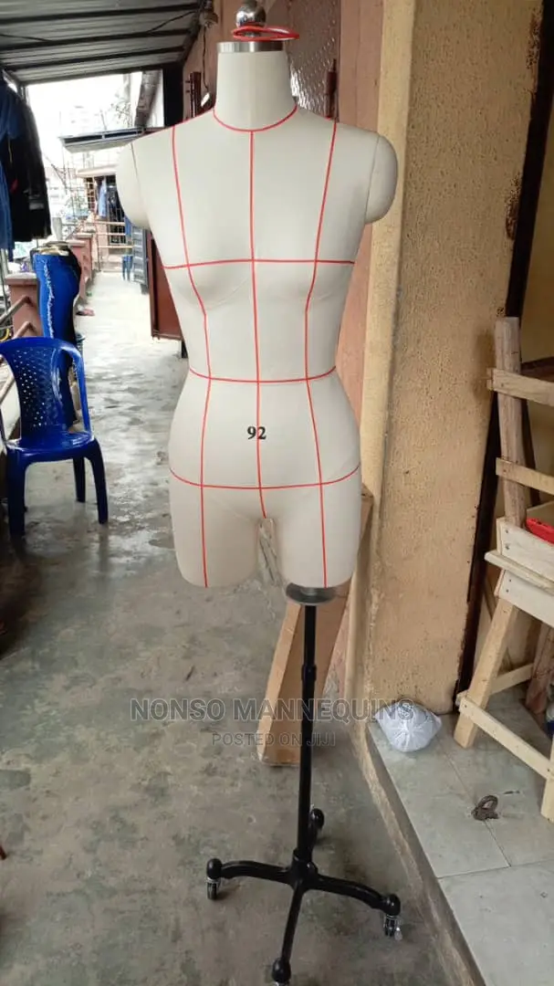 Size 10 Full Pinnable Red Dressform