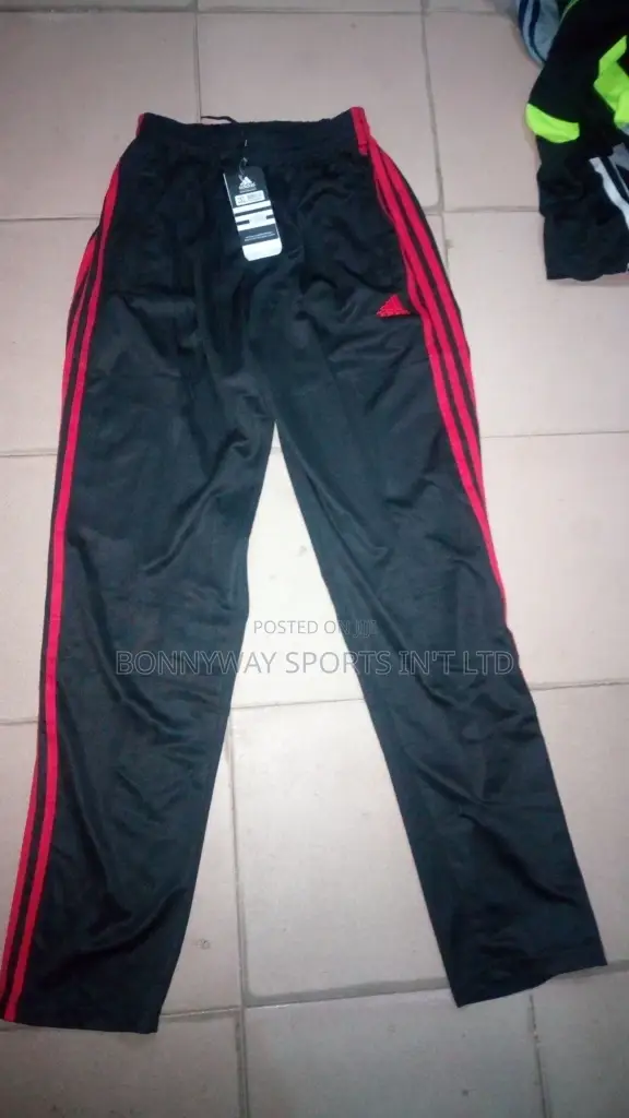 Adidas Track Down