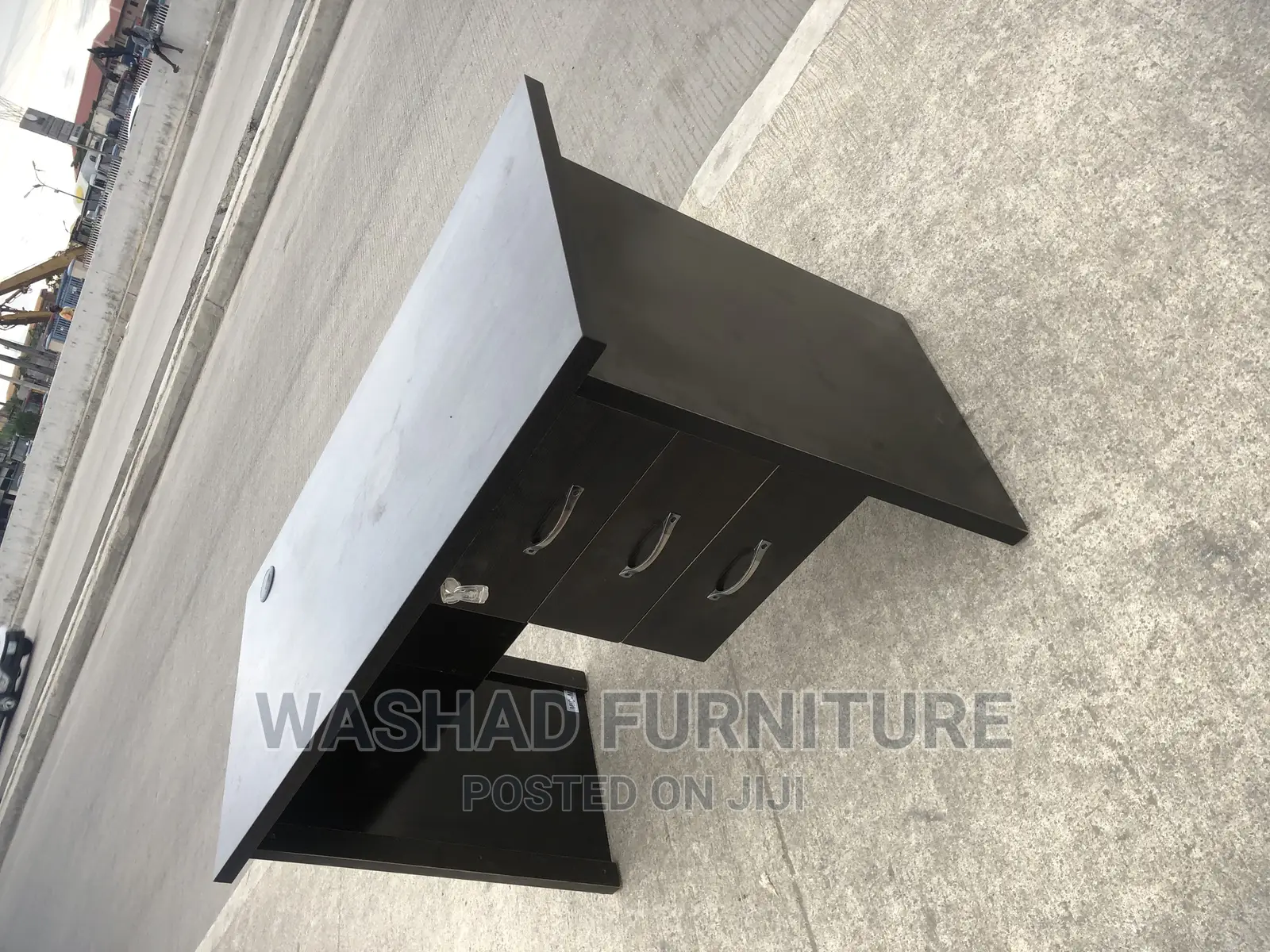 Quality 4ft Table
