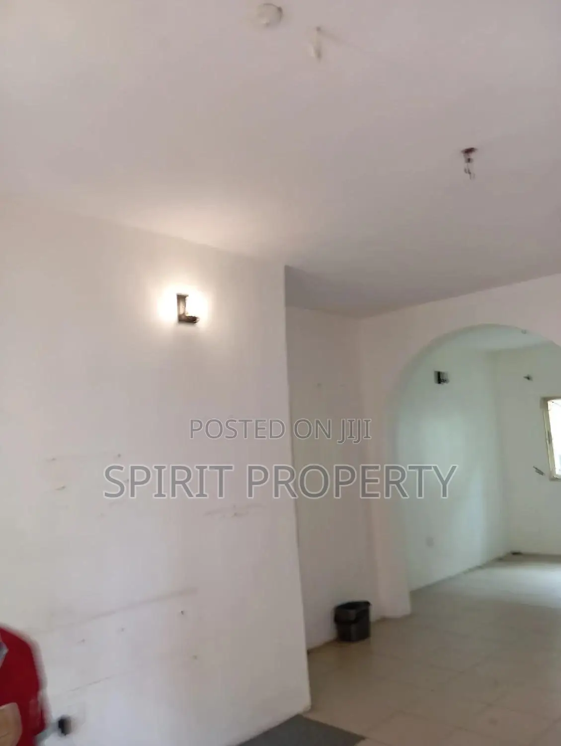 3bdrm Apartment in Magodo for rent
