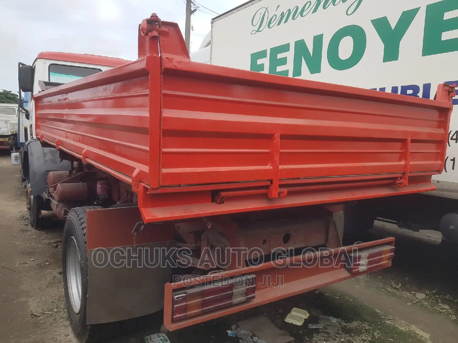 M/Benz Tipper 1722 Model 10bolits