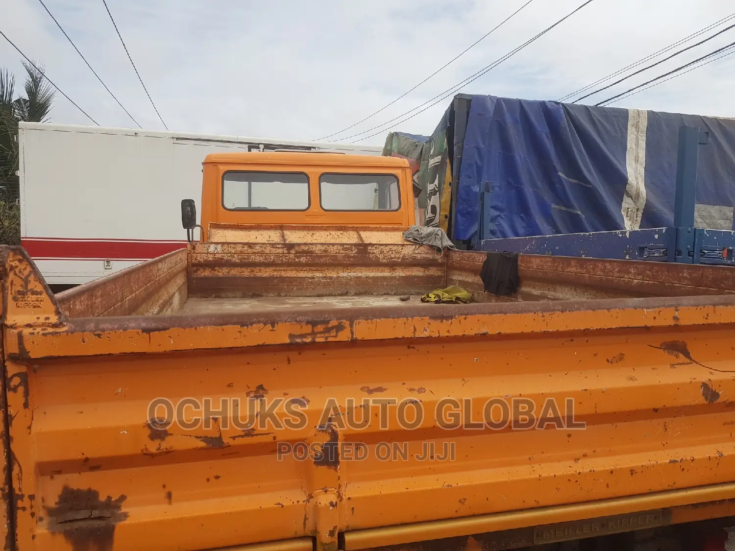 M/Benz Truck Tipper 814 Model