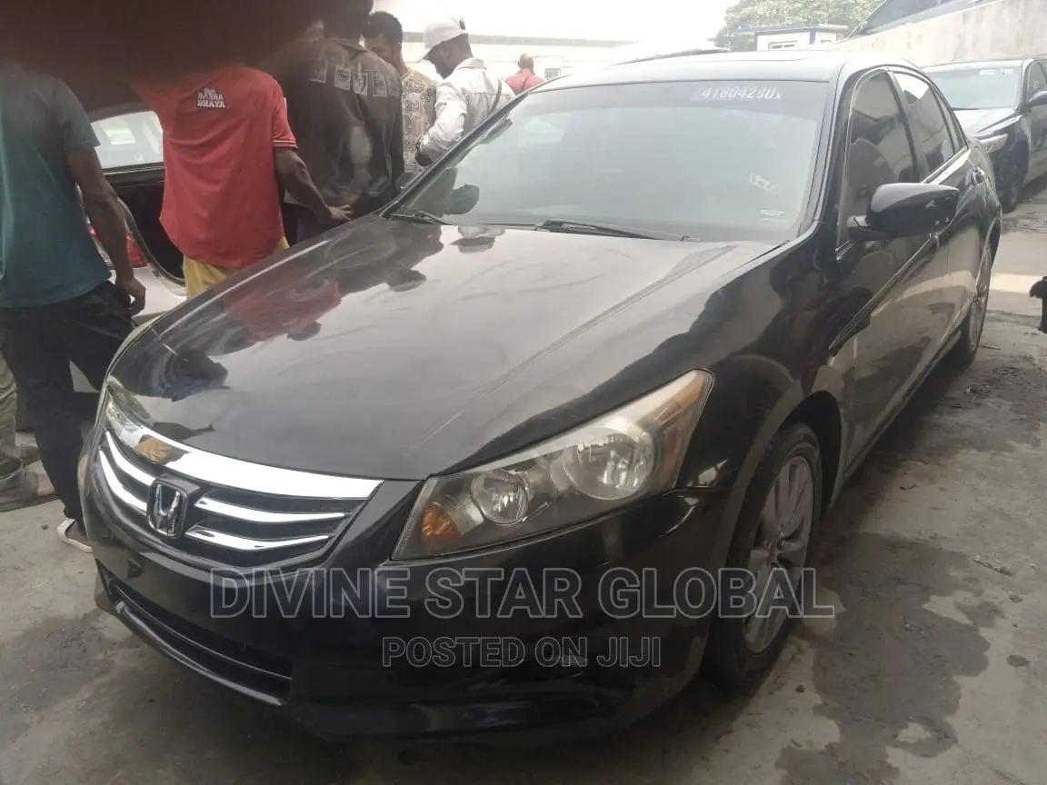 Honda Accord 2012 Black