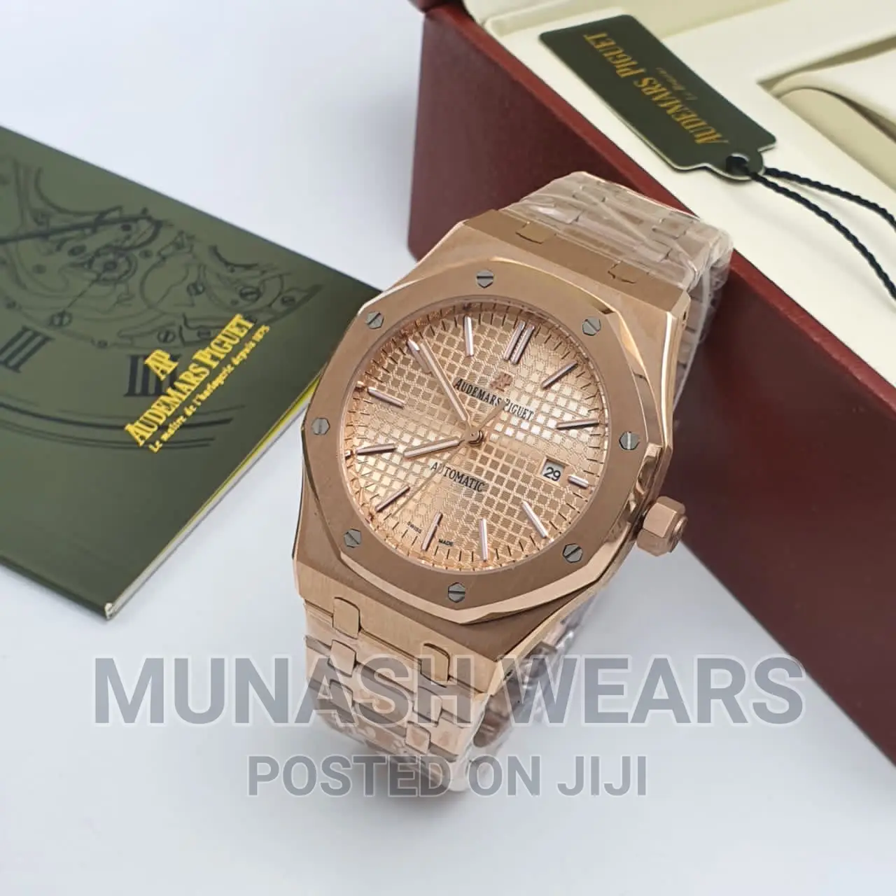 Luxury Wristwatch for Men