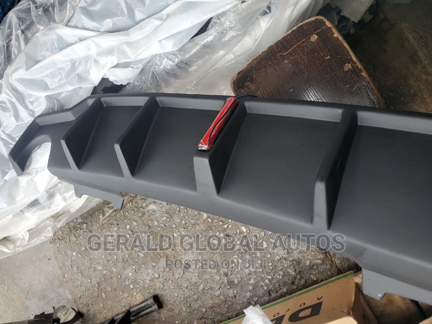 Back Bumperb LED Padded IS 250 / 350 2007 - 2010