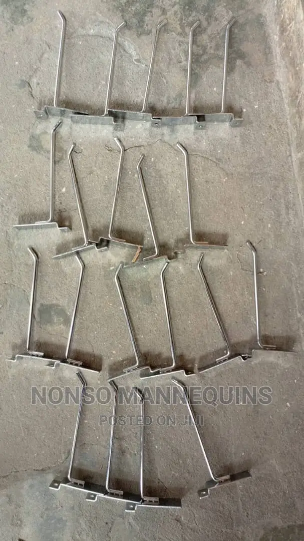Different Sizes of Slat Wall Board Hooks