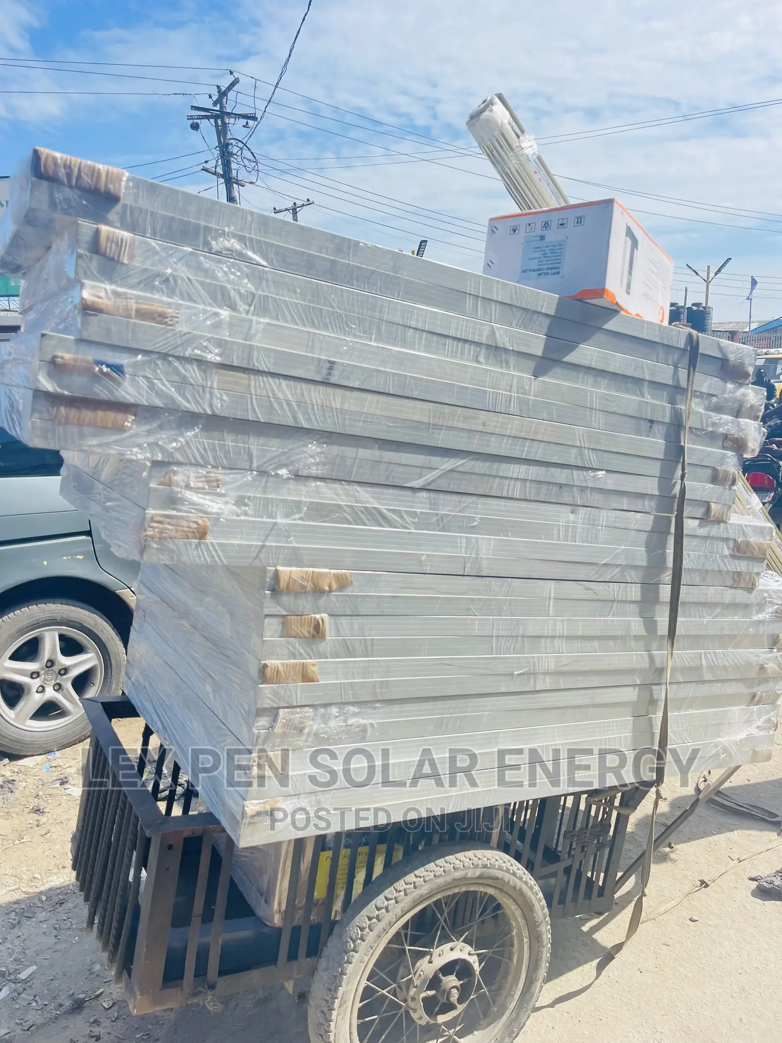 309watt Canadian Solar Panel Available With 25y Warranty