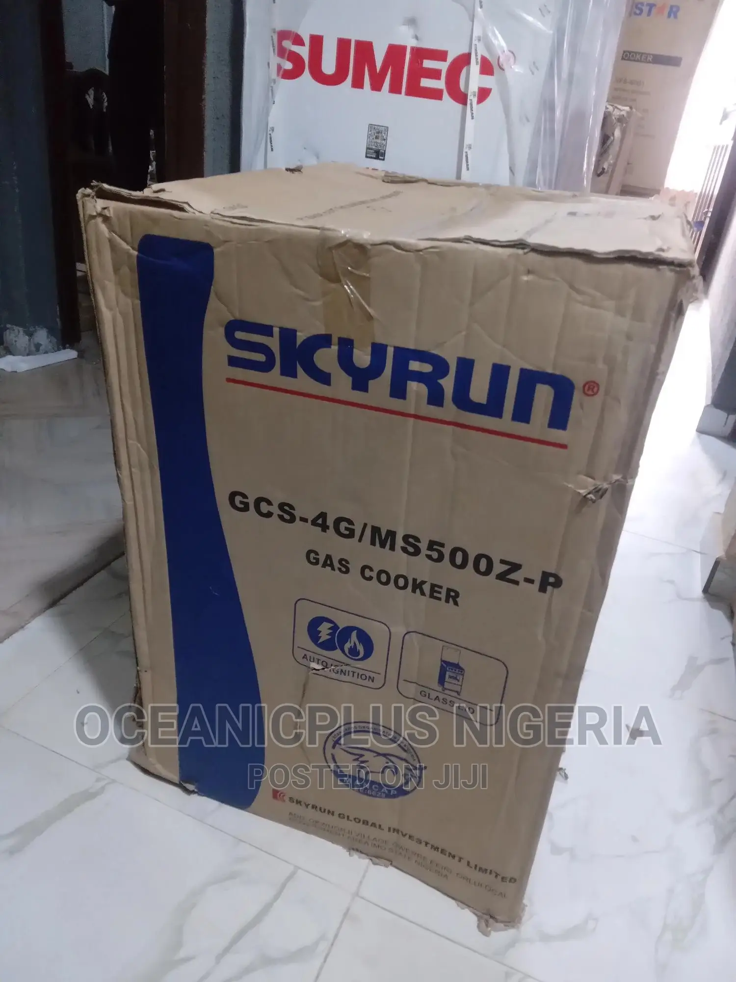 Affordable 4 Gas Burner With "Oven"