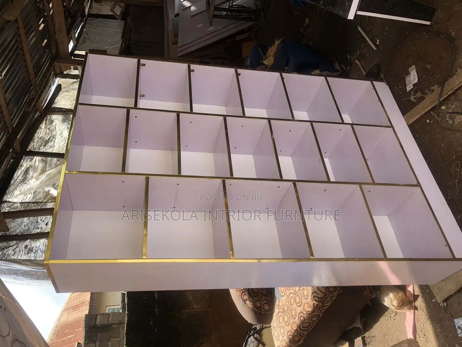 Arise Kola Interior Furniture Maker