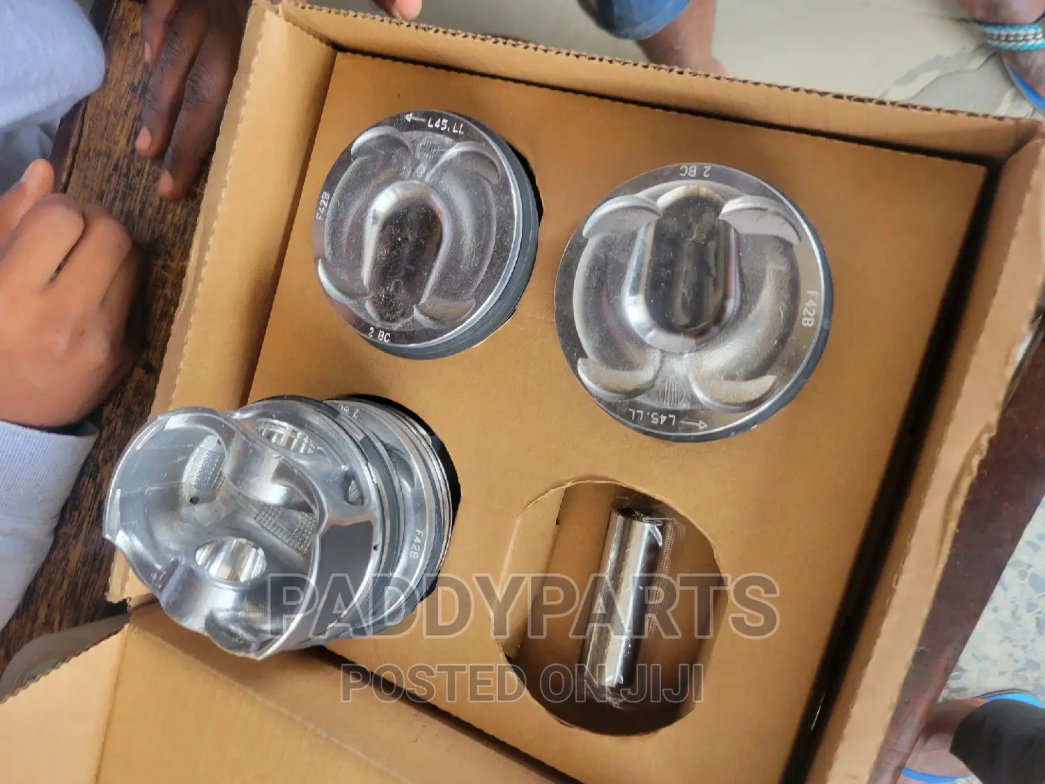Range Rover Evoque Engine Piston (2013-2019