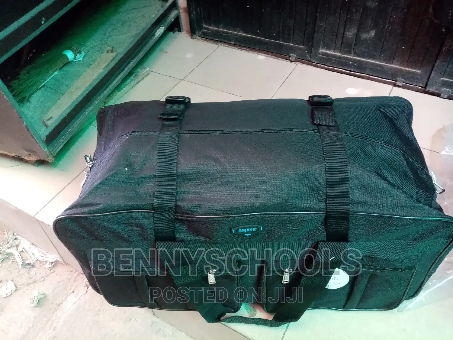 Black Biggest Jumbo Extra Large Omaya Traveling Duffle Bag