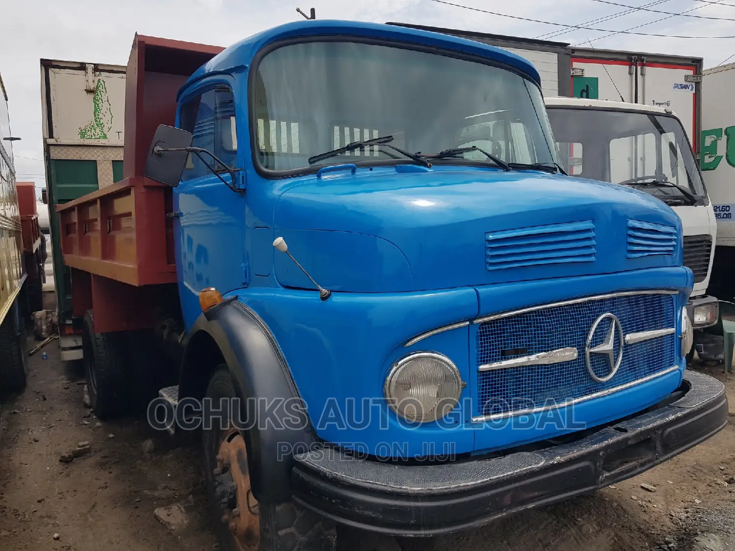 M/Benz 911 Model 8bolits 6tyers Tipper