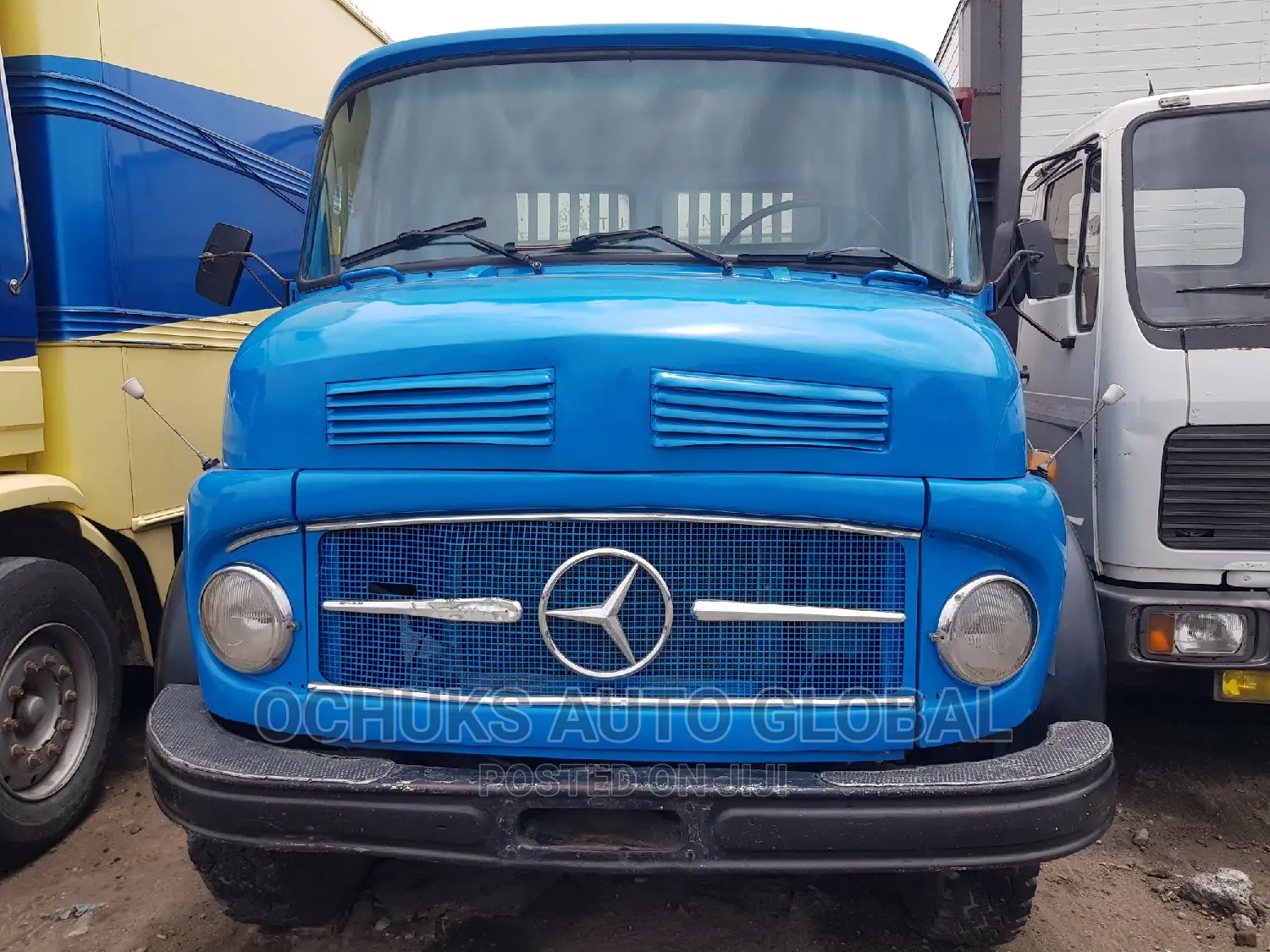 M/Benz 911 Model 8bolits 6tyers Tipper