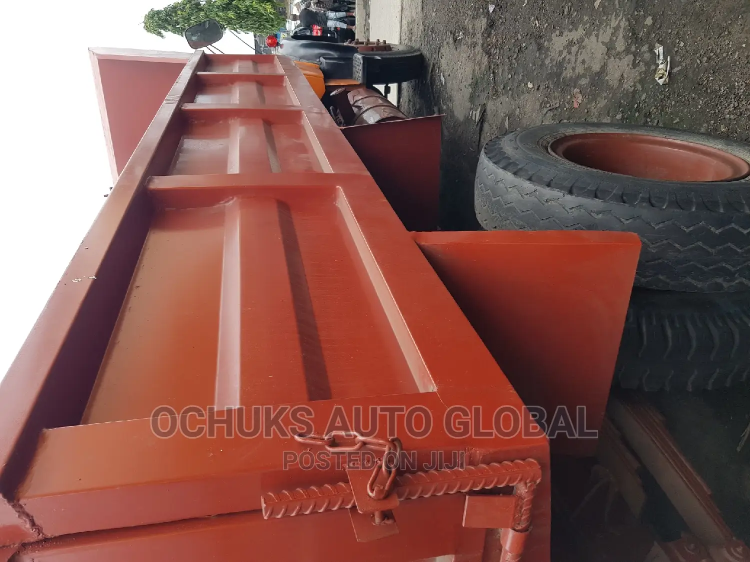 M/Benz Tipper 1513 Model 8bolits 6tyers