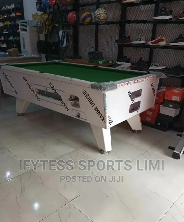 Gloss Marble and Coin Snooker Table