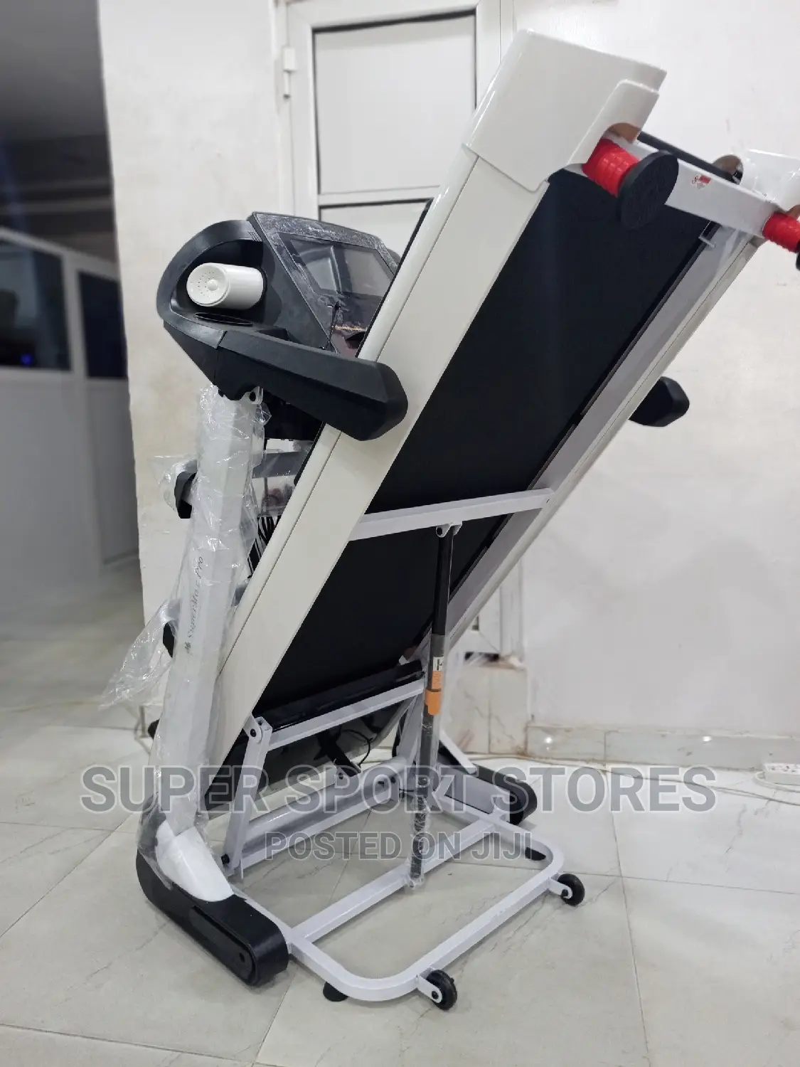5hp Supermax Treadmill