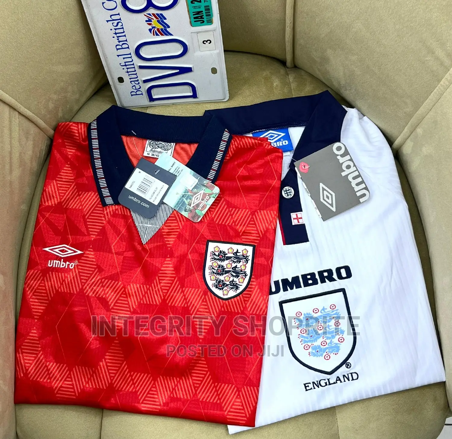 1990 - 1993 England Away Football Shirt.