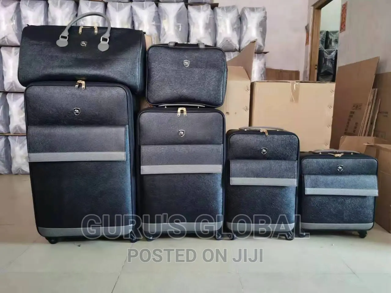 4in1 Set Classic Luggage/ Traveling Box